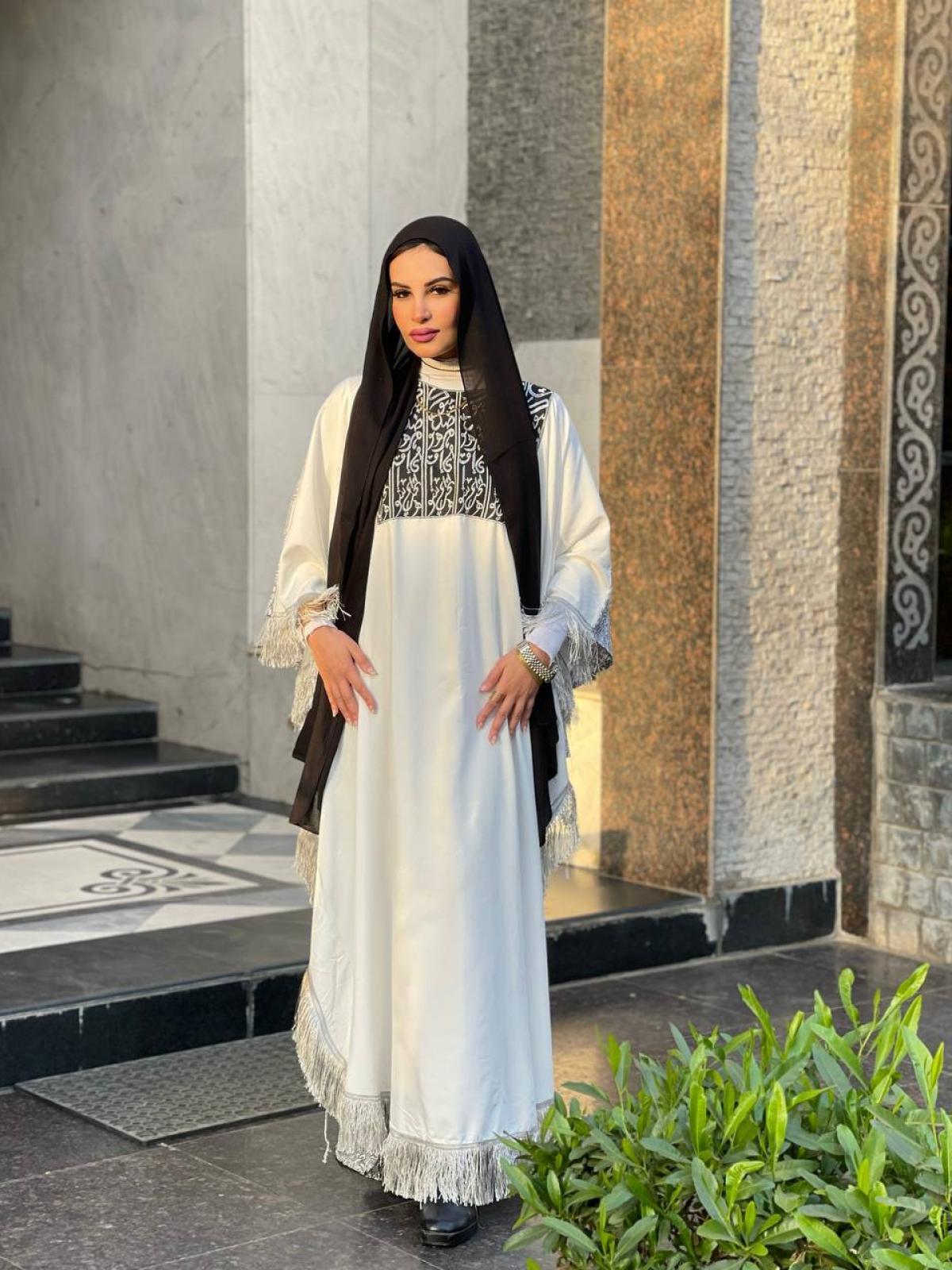 Arabic abaya